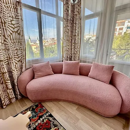 Renkli Rueyalar Apartment Izmir